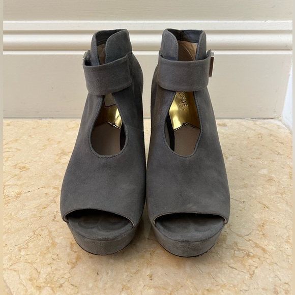 Michael Kors heels - Picture 5 of 5